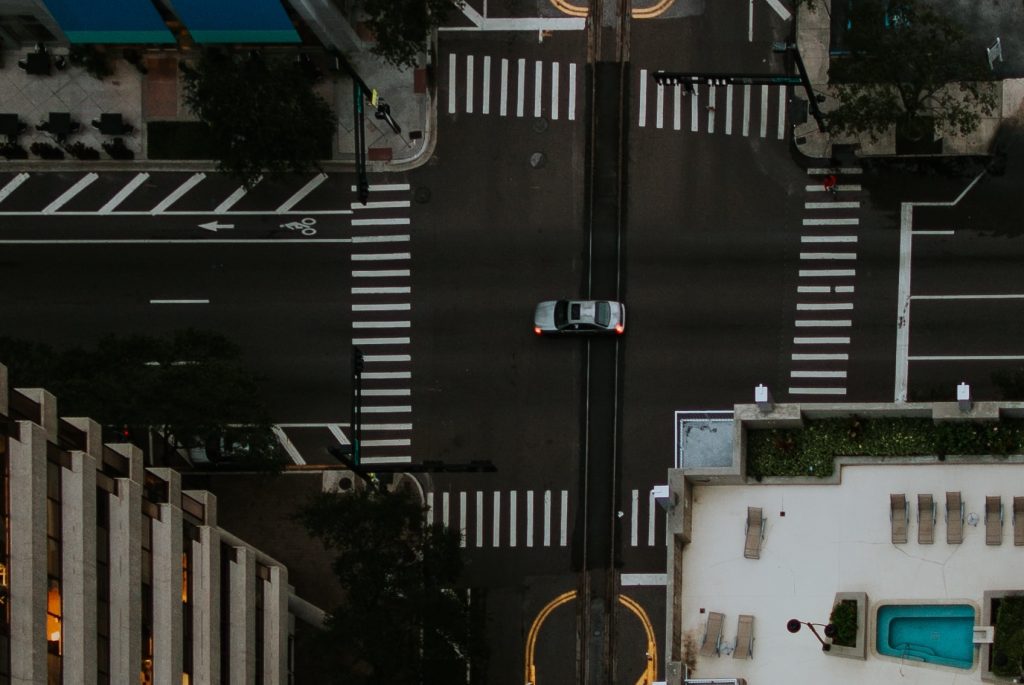 An arial view of Tampa streets, showing cars and a bike lane